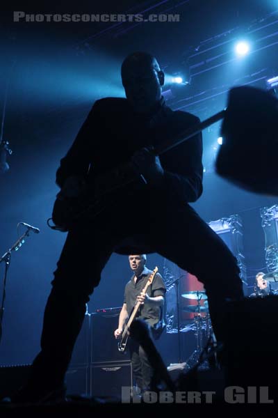 THE STRANGLERS - 2014-04-07 - PARIS - Olympia - Jean-Jacques Burnel - Raymond Barry Warne - Jim Macaulay